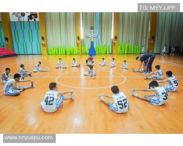 篮球明星展现舞蹈魅力球场之外的动感之美与激情碰撞